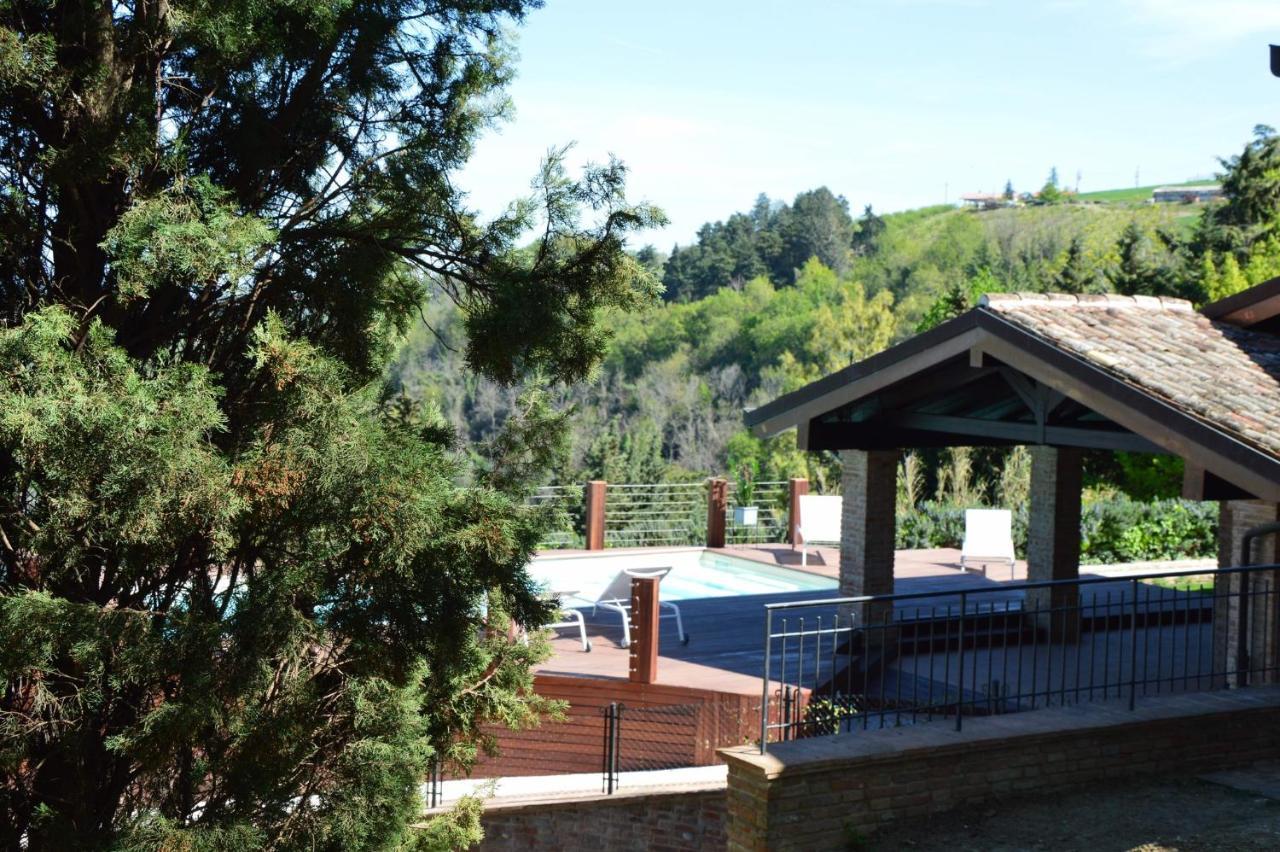 Resort Villa Paola Longiano Bagian luar foto