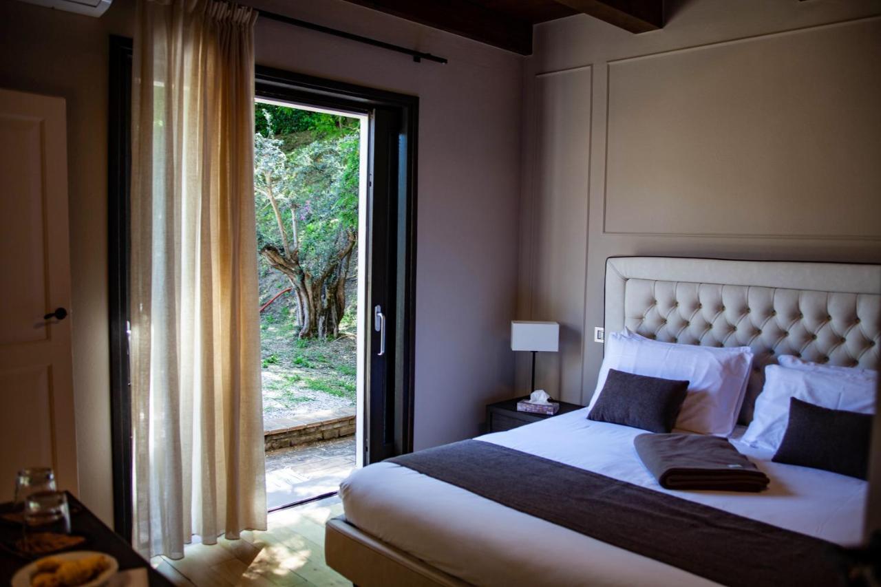 Resort Villa Paola Longiano Bagian luar foto